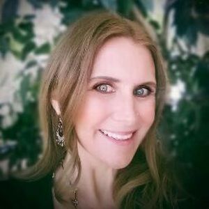 Meet your Posher, Deana